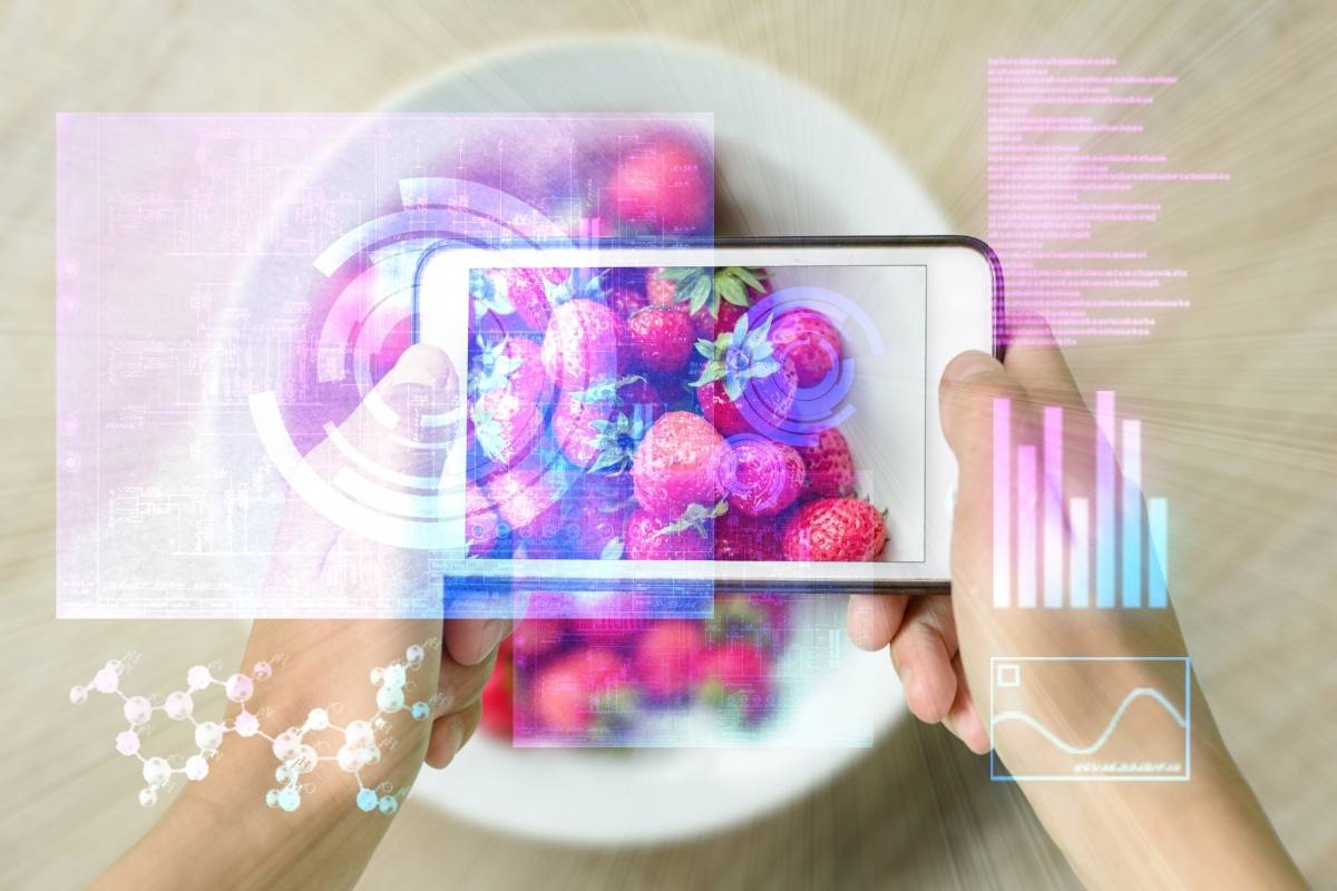 Food technology and digital transformation